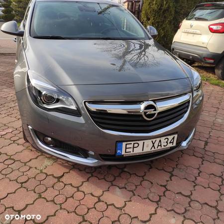 Opel Insignia - 1