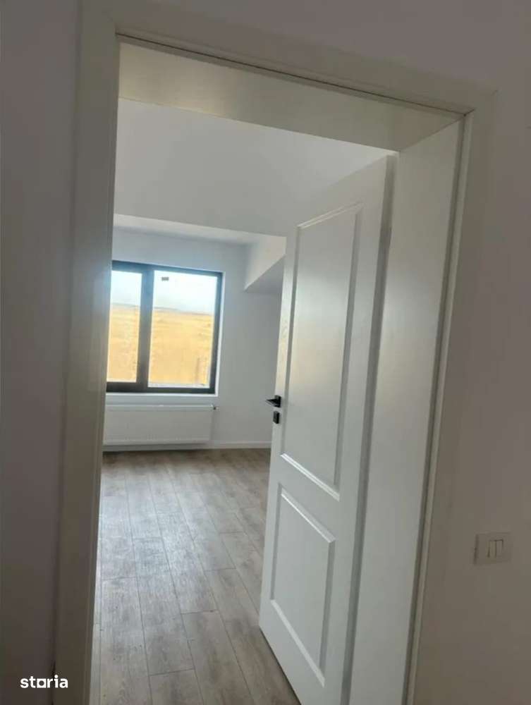 OPORTUNITATE UNICĂ!!!VILA ÎN OTOPENI - ODĂI,CURTE 300MP - Imagine principală: 4/8