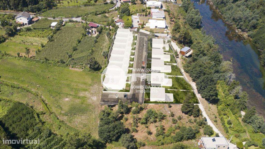 Moradia Individual T3 Chave na Mão 412 m² –Loteamento em Águas Santas - Grande imagem: 4/18