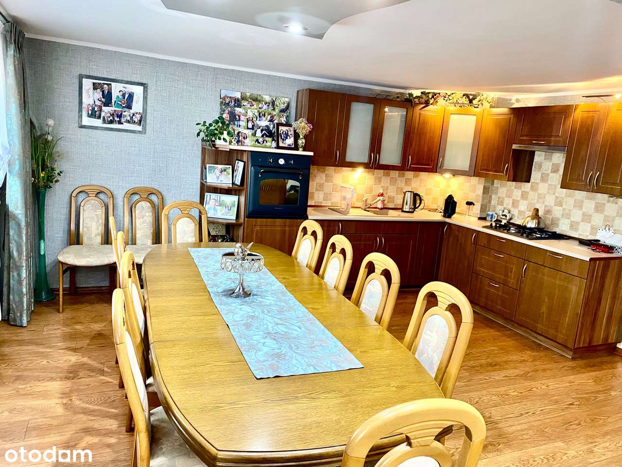 Gospodarstwo - dom 220 m2 z kompleksem budynków prod.-magazynowych.-18