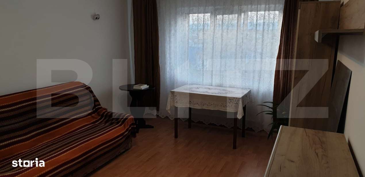 Apartament decomandat - Langa Liceul Ecaterina - Imagine principală: 1/4