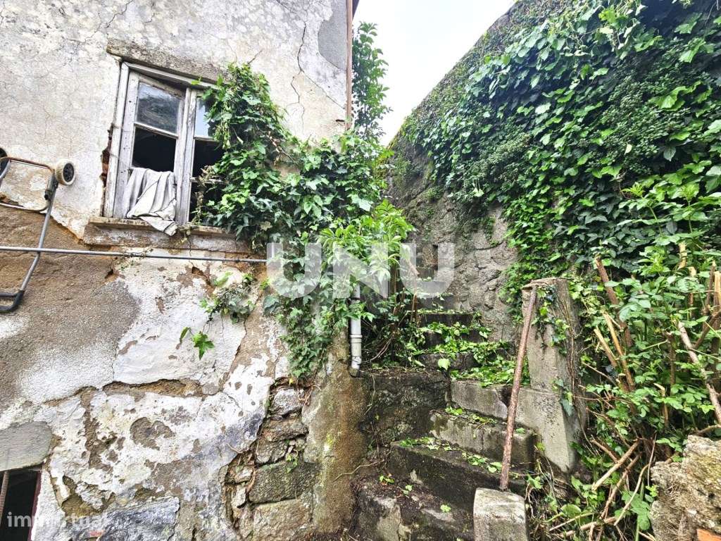 Moradia T6 - Zona Histórica de Viseu-7