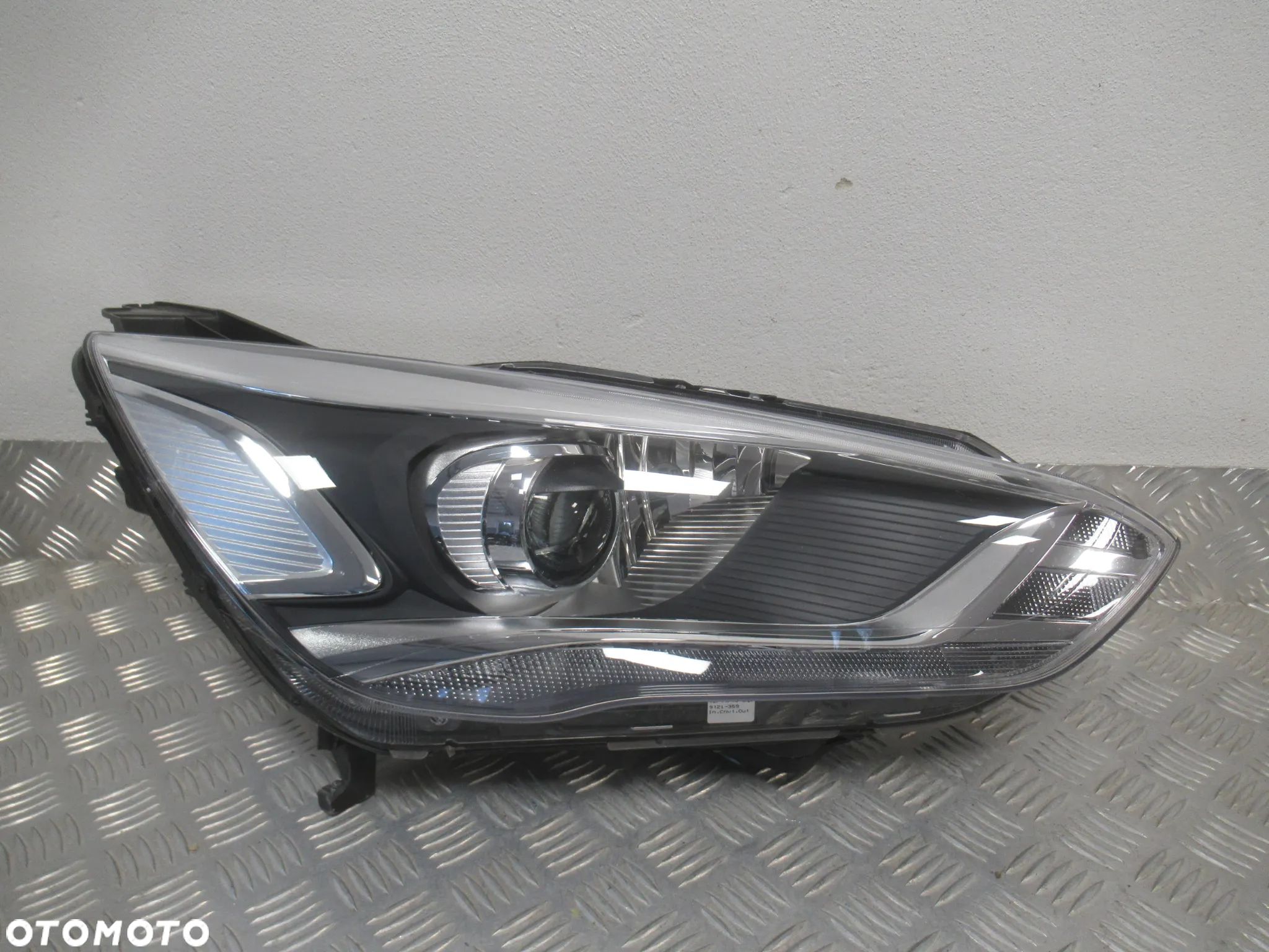 LAMPA PRZEDNIA PRZÓD PRAWA FORD C-MAX MK2 II LIFT XENON F1CB-13D152-AF 2014-2019 - 1