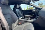 Jaguar XE 2.0 D R-Sport Aut. - 32