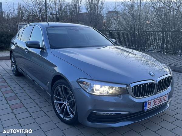 BMW Seria 5 520d xDrive Aut. - 2