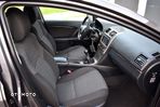 Toyota Avensis 1.8 Sol plus NAVI - 25