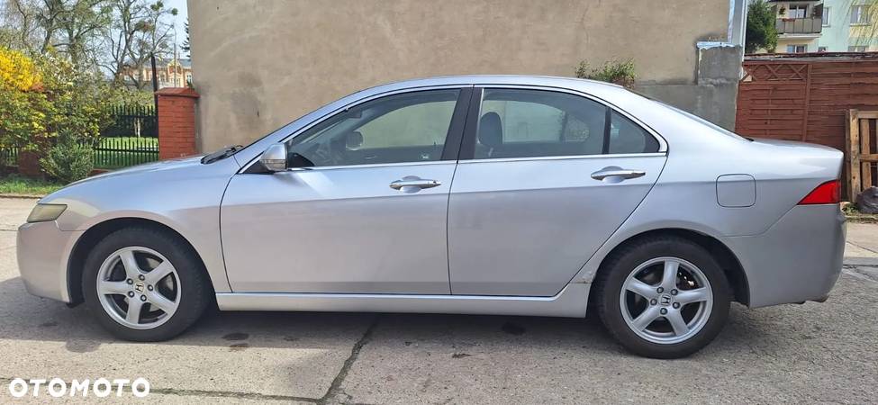 Honda Accord 2.4 Executive - 29