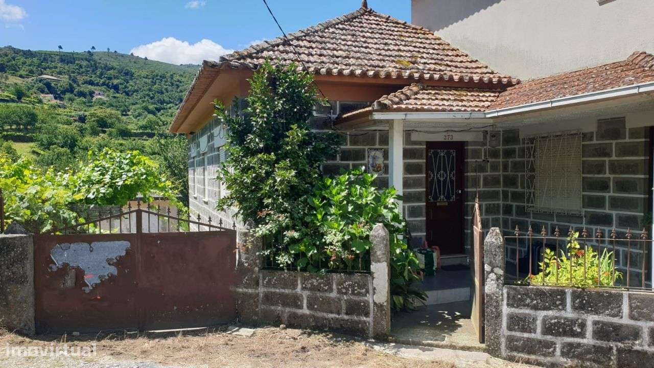 Espetacular Moradia com terreno à venda em S. Romão de Aregos, Resende - Grande imagem: 2/60