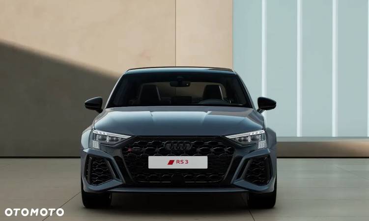 Audi RS3 TFSI Quattro S tronic - 3