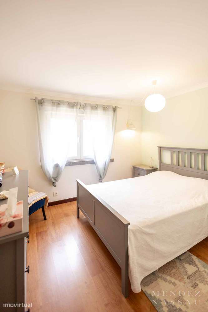 Private Estate - Multi Family - Estoril Villa-3