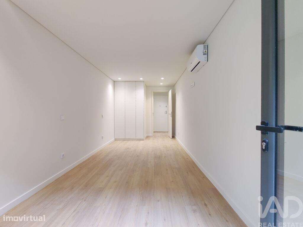 Apartamento T1 em Cedofeita, Santo Ildefonso, Sé, Miragaia, São Nicola-17