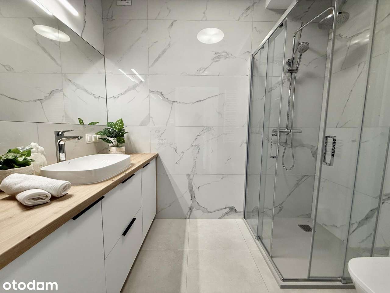 Duże, wykończone mieszkanie na sprzedaż-8