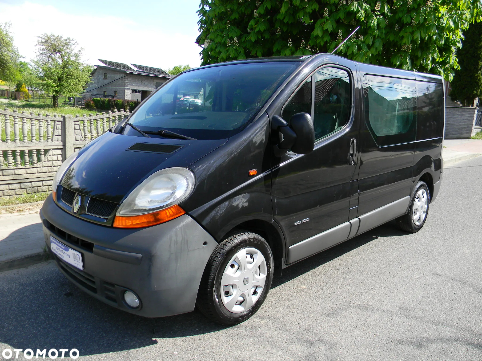 Renault Trafic - 2