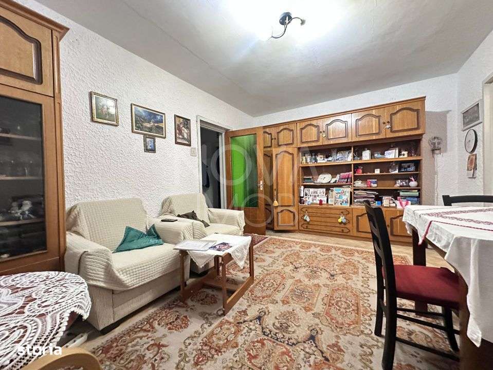 Apartament 3 camere, semidecomandat, Str Rahovei, Sibiu-1