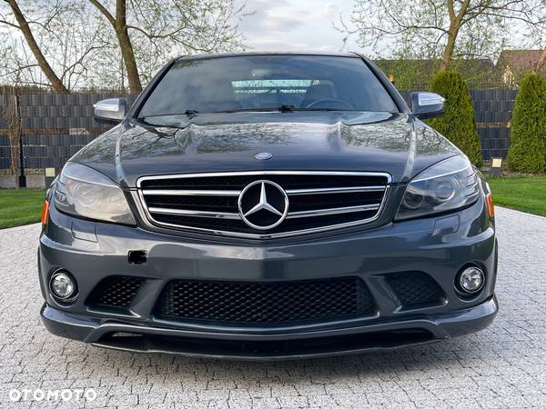 Mercedes-Benz Klasa C 63 AMG - 2