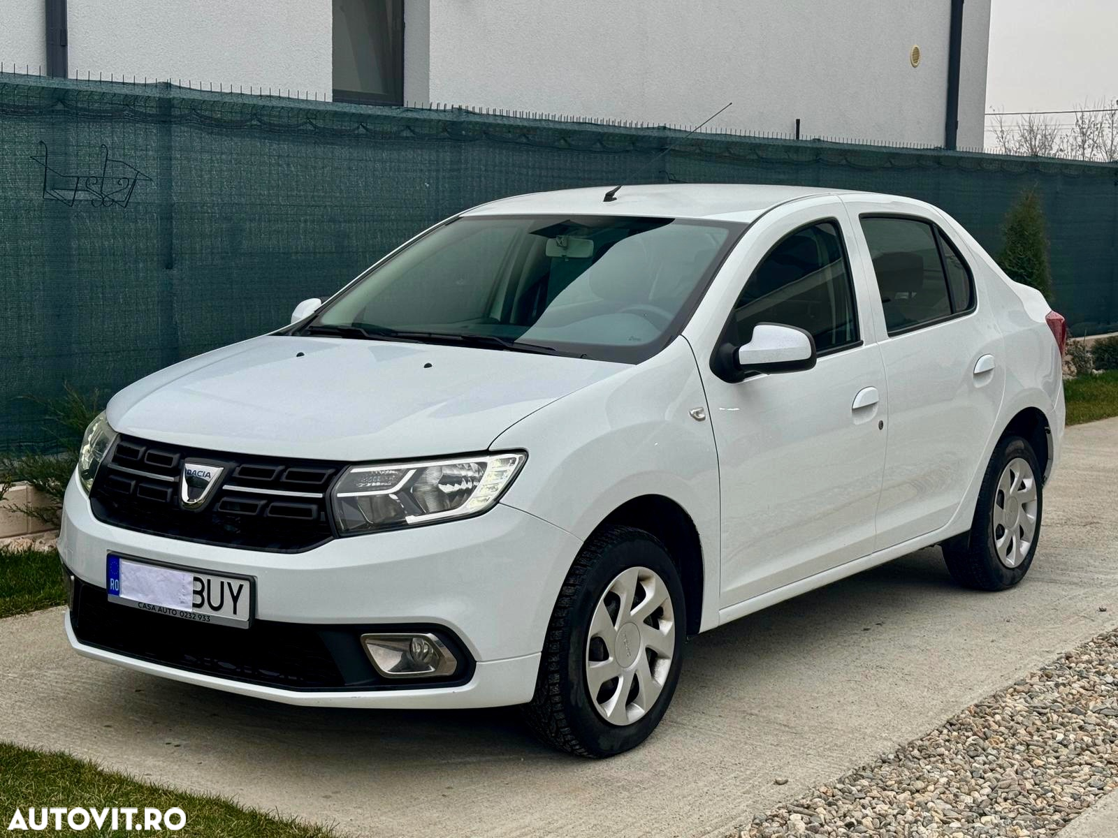 Dacia Logan 1.0 SCe Laureate - 24