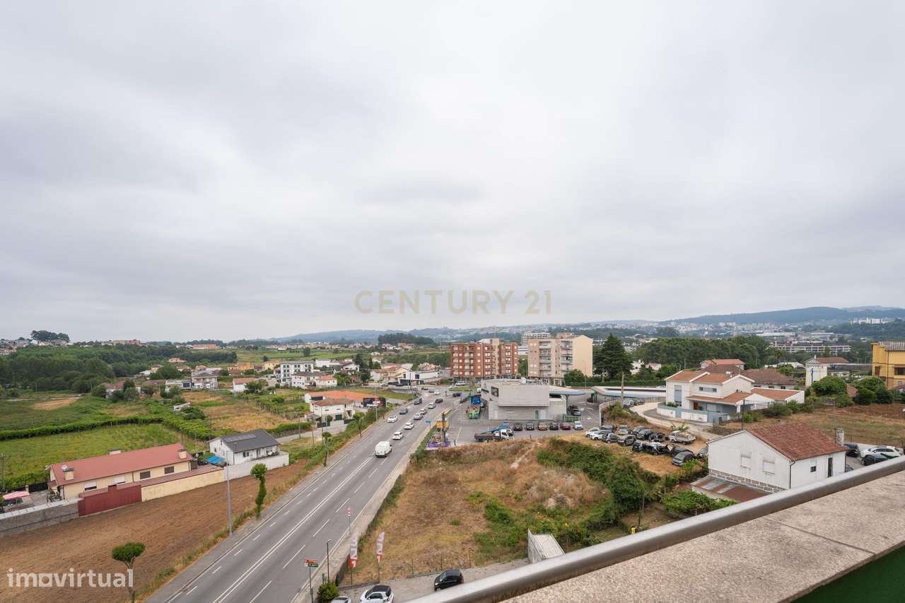 Penthouse Exclusiva T5 – Luxo, Conforto e Espaço em Pleno Coração da C - Grande imagem: 5/35