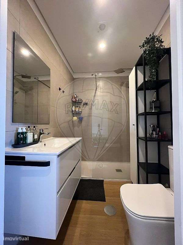 Moradia T2 para venda-12