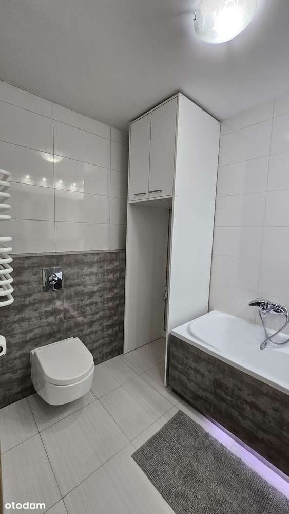 Przestronne 4-pokojowe mieszkanie z tarasem na dachu-6