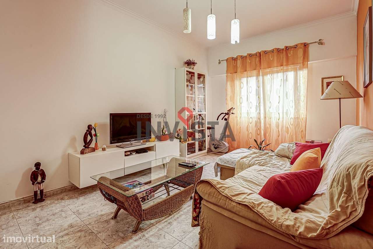 Apartamento T2 pronto a habitar-7