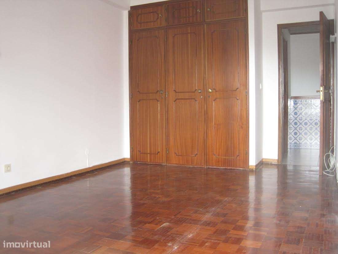 Vista fantástica, sossegado e espaçoso-9