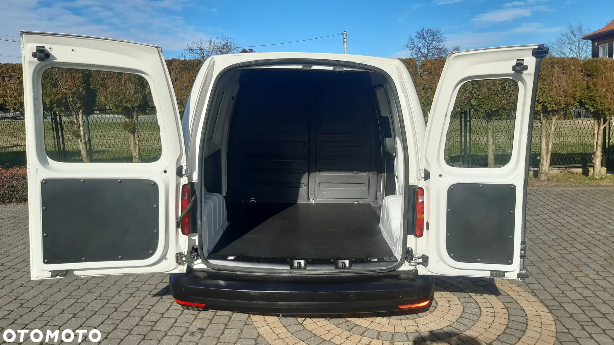 Volkswagen CADDY - 24