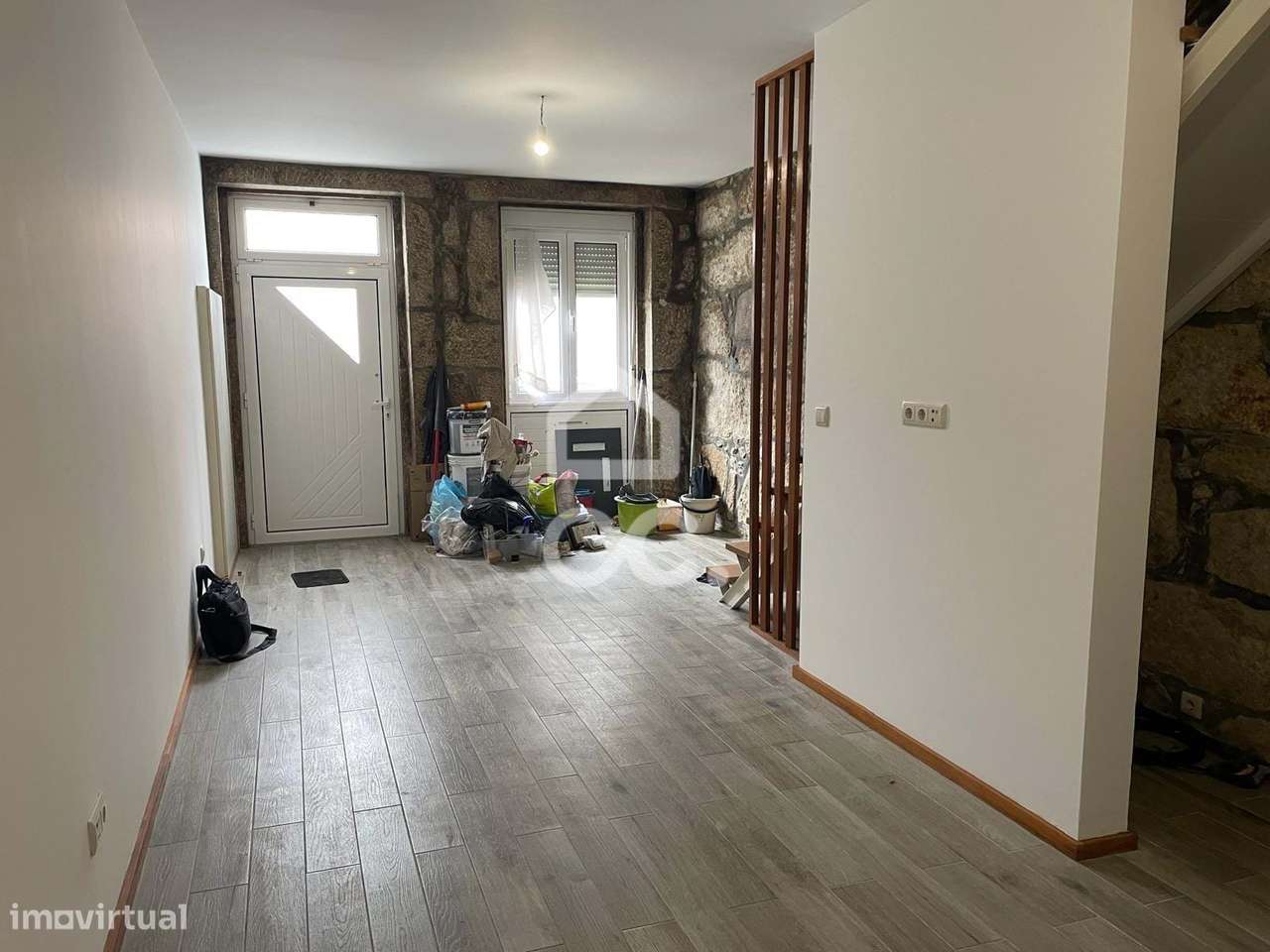 Moradia T2+1 Renovada Praça da Corujeira - Grande imagem: 5/30