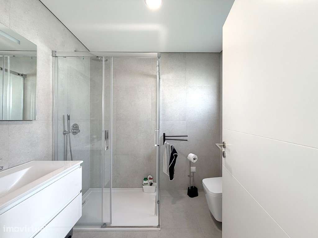 Moradia T4 térrea com 230m2 em condomínio privado, Azeitão-21