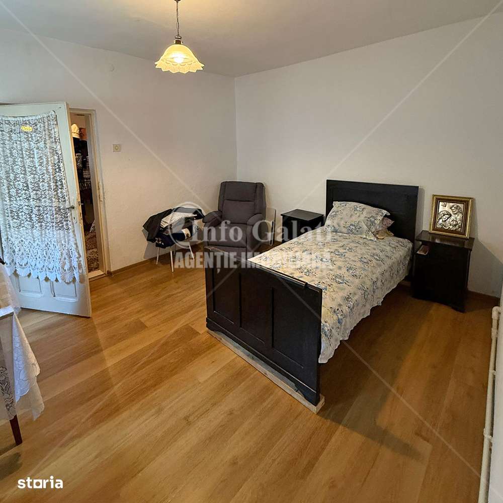 | De Vanzare | Casa | Blvd. Cosbuc-Traian | Teren 134 mp |-1