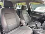 Volkswagen Golf 2.0 TDI DPF Highline - 6