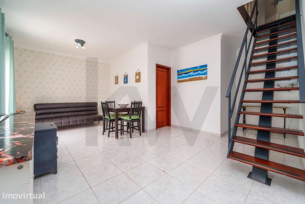 Monte Gordo: Duplex com Terraço Espetacular – Ideal para Férias ou Ren-16