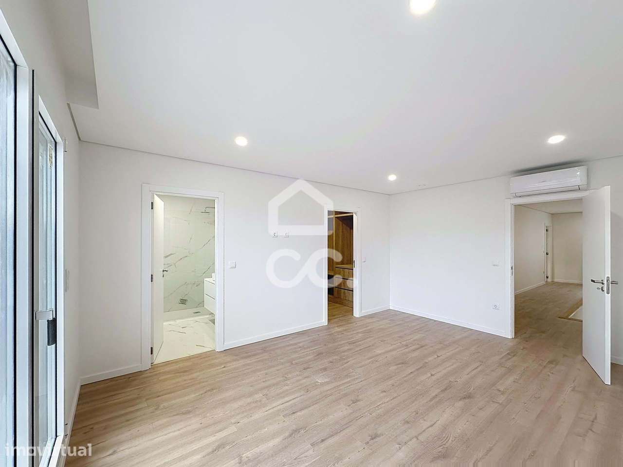 Moradia Nova T3, Moderna, com Luz Natural e Localização Estratégica ,-13