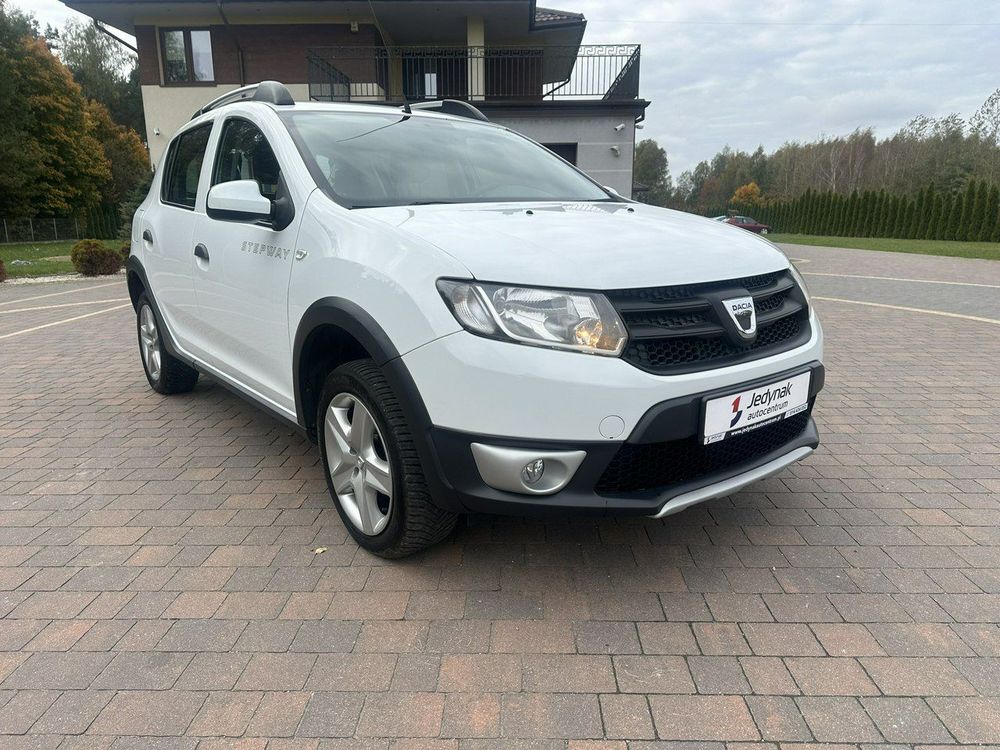 Dacia Sandero II 0.9 TCe Laureate 2014