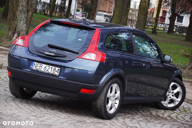 Volvo C30 1.8 - 13