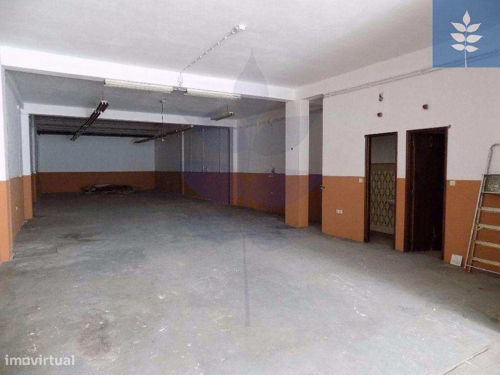 Arrenda-se Armazém S. Vitor  - Excelentes Acessos. Boa Localização! - Grande imagem: 3/12