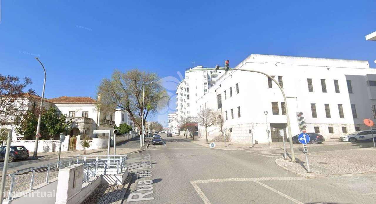 LOJA para investimento, com rendimento em Beja-10