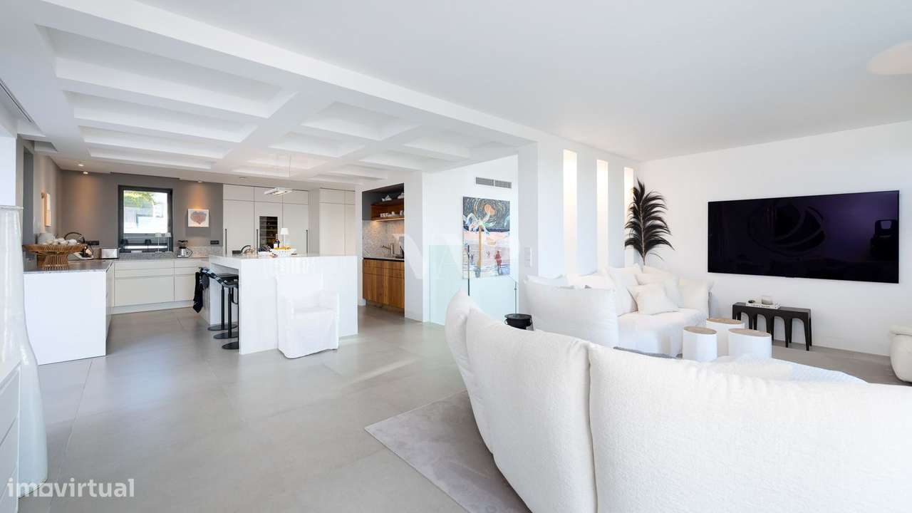 Moradia Contemporânea T3 Frente Mar com Rooftop e Vista Oceânica, Vale - Grande imagem: 2/40