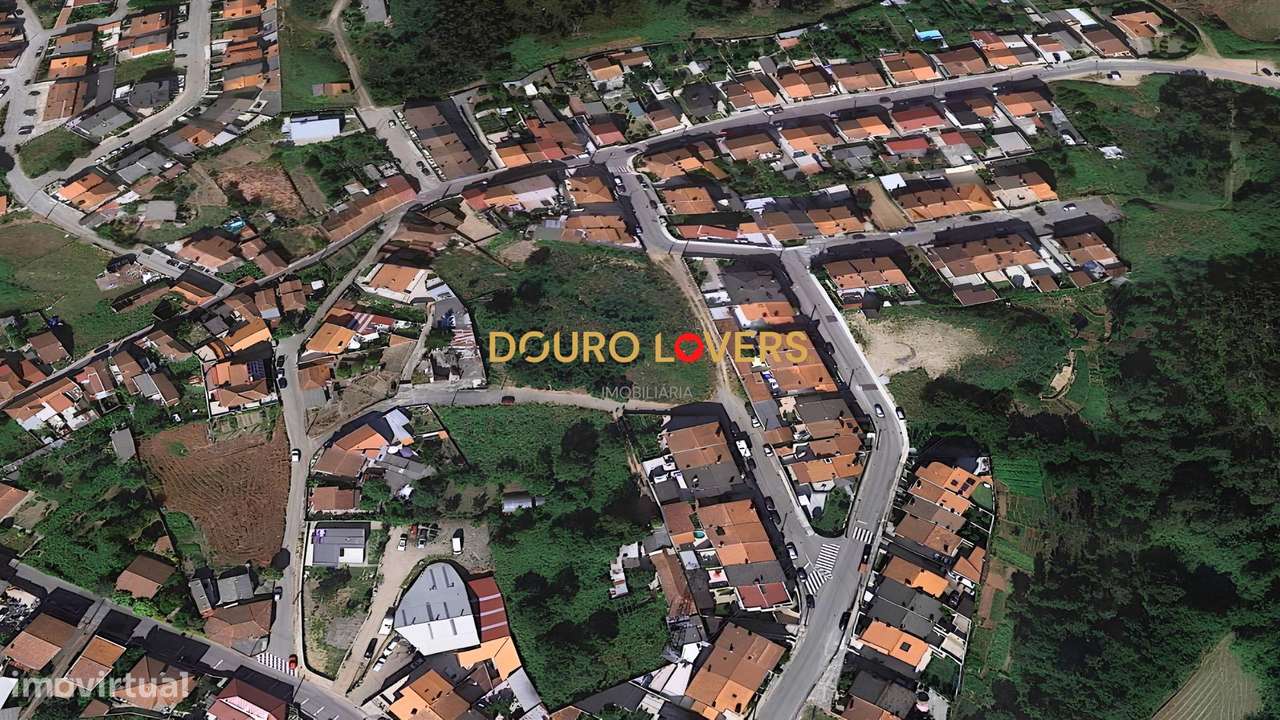 TERRENO COM PROJETO APROVADO EM GONDOMAR-25
