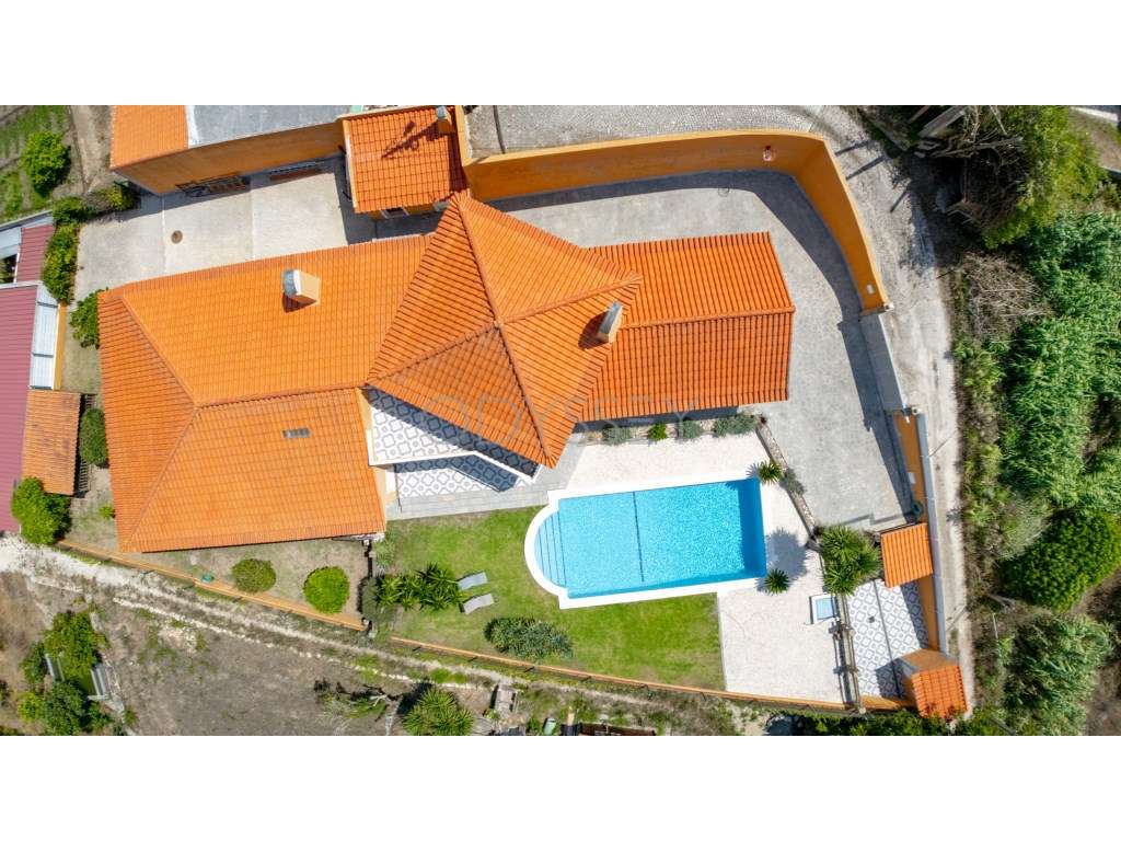 Moradia Isolada T3 Venda Sintra - Grande imagem: 4/27