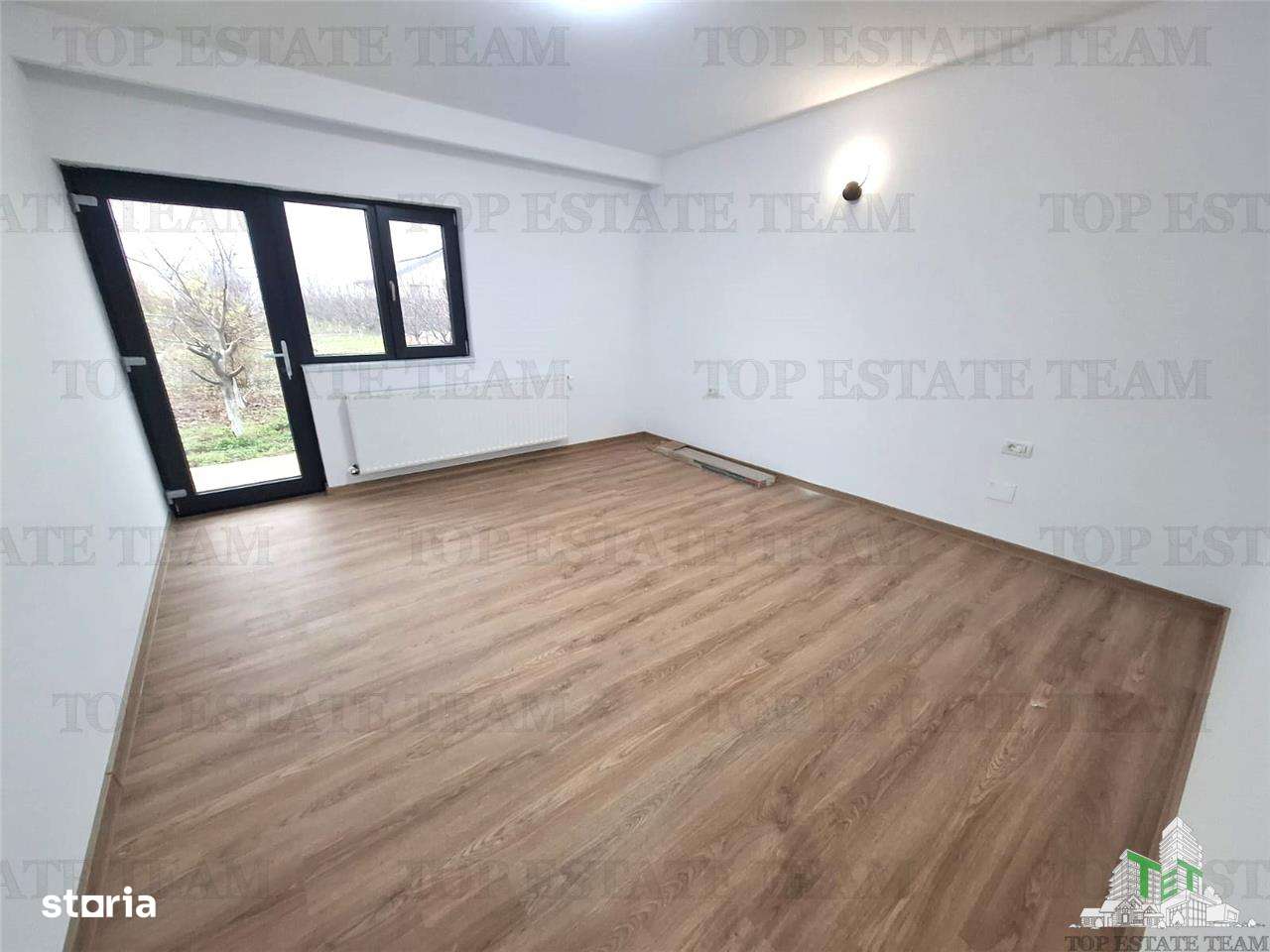 For Sale Casa VlasieiLivada si curte generoasa-10