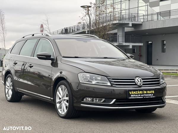 Volkswagen Passat Variant 2.0 TDI DPF 4Motion Highline - 9