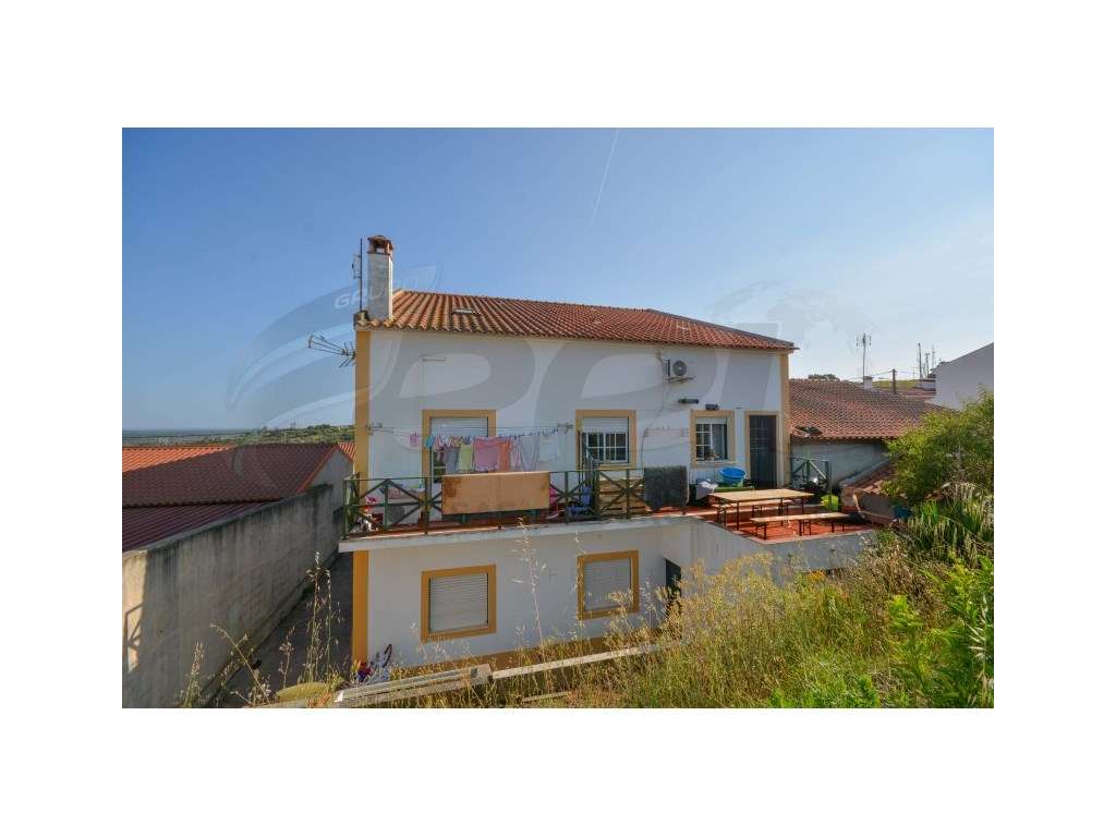 APARTAMENTO T2 COM GARAGEM - Grande imagem: 5/10