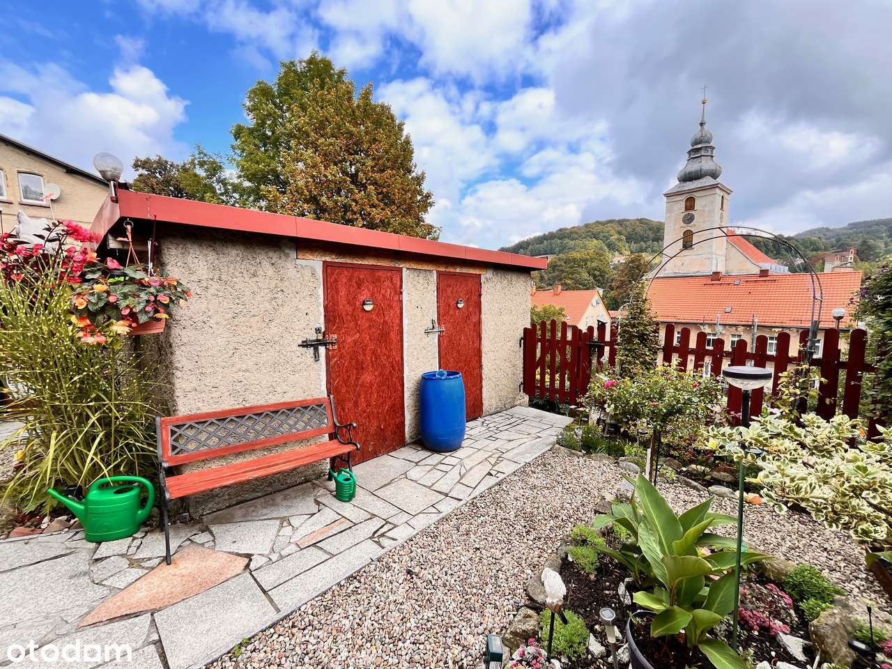 Połowa bliźniaka w Walimiu z uroczym widokiem na Góry Sowie-2