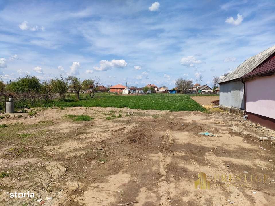 Teren intravilan cu proiect de casa de vanzare in Tarian - Bihor-0