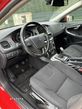 Volvo V40 T2 Momentum - 6