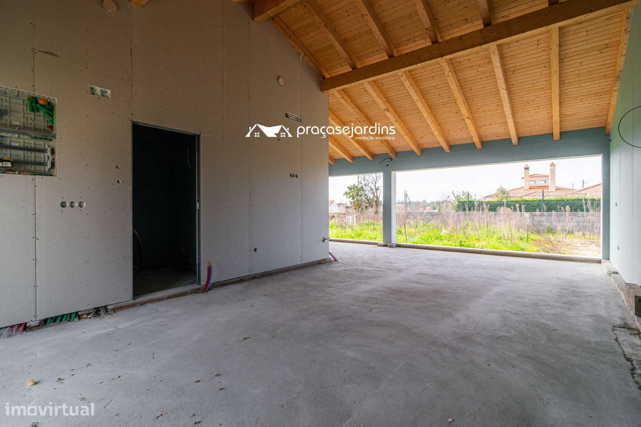 Moradia T3 térrea - Grande imagem: 3/20