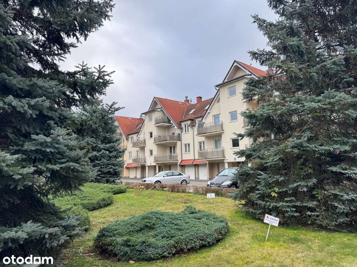 Zaledwie 250m od morza / plaży zachodniej. Pierwsza linia zabudowy.-0