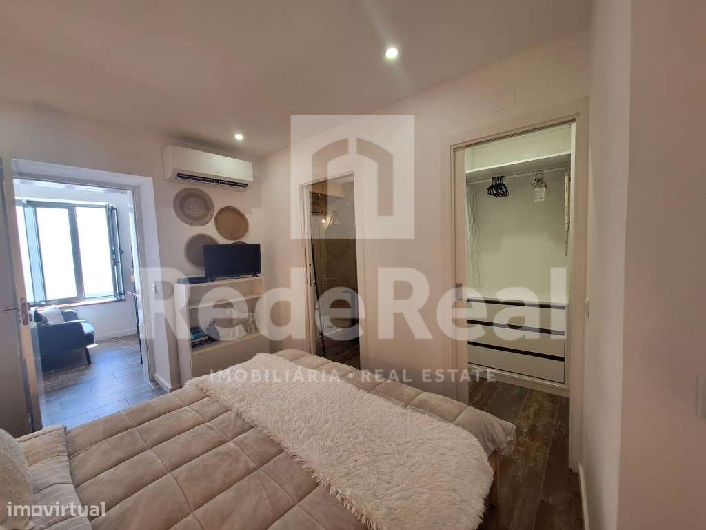 Moradia T4 com Vista Deslumbrante na Zona Histórica de Faro-12