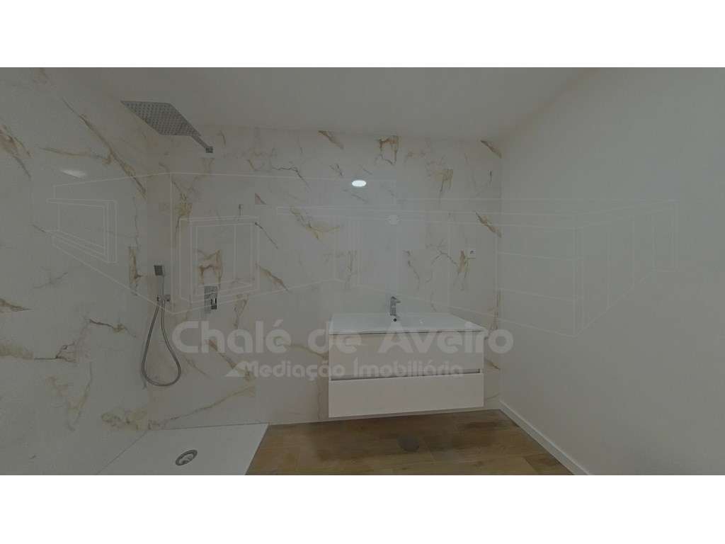 Apartamento T2 Duplex com garagem para 2 carros e terraço-47