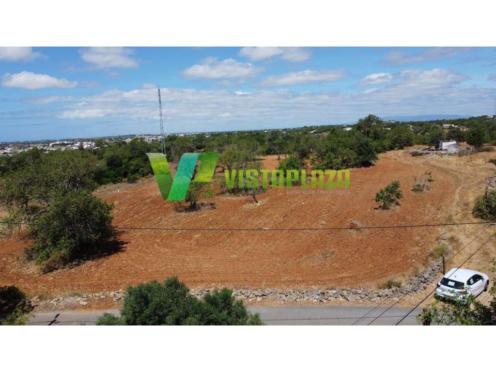 Terreno Misto com Ruína para reconstrução Fontainhas - Ferreiras Al... - Grande imagem: 4/24